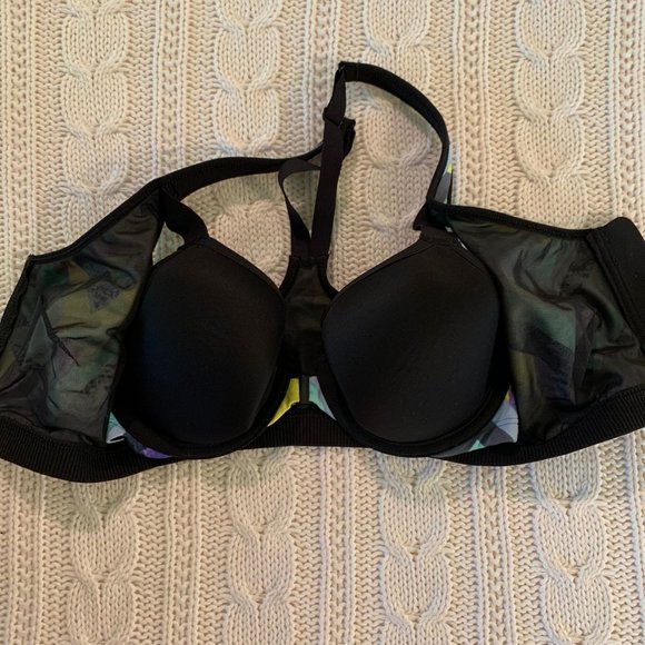 Victoria's Secret Zippered Sports Bra - Picture 3 of 4